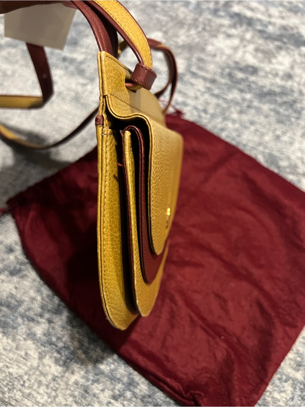 Cartier (Must de collection) Leather Crossbody Bag in Mustard and Brown - Picture 11 of 13